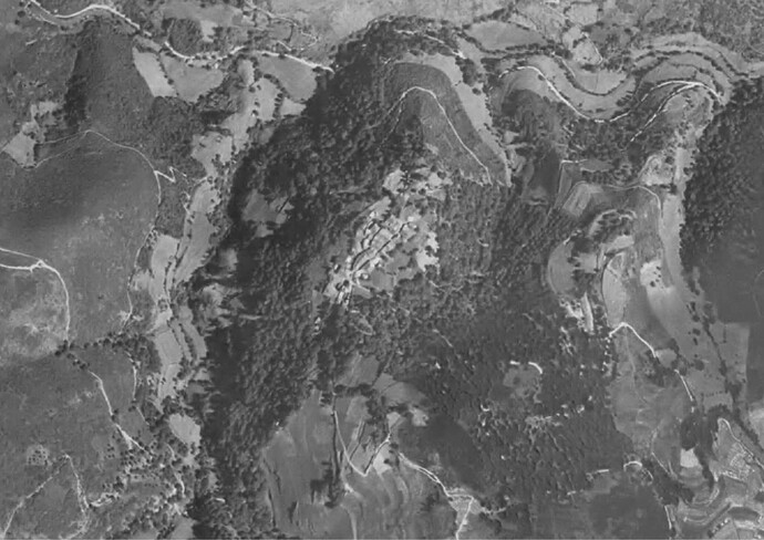 Parada do Courel in 1956, from the oldest aerial photographies available